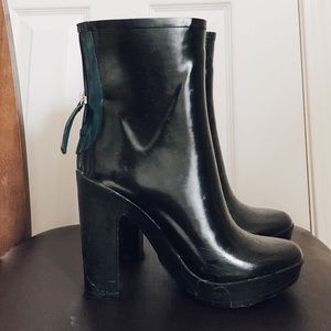 Zara Woman Water Resistant Boot